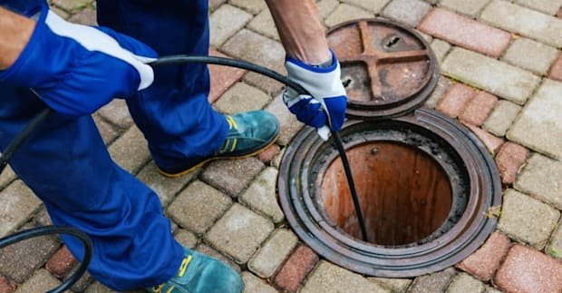 Hydro jetting cleaning in vancouver